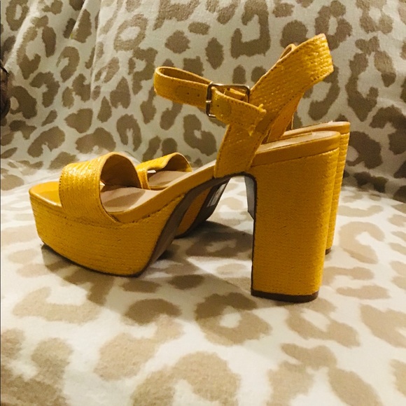 Forever 21 heels - Picture 5 of 6